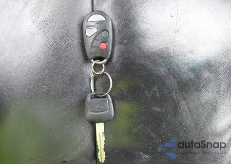 2000 Nissan Maxima Gle/Gxe/Se из США, поврежденный, VIN JN1CA31A3YT025913